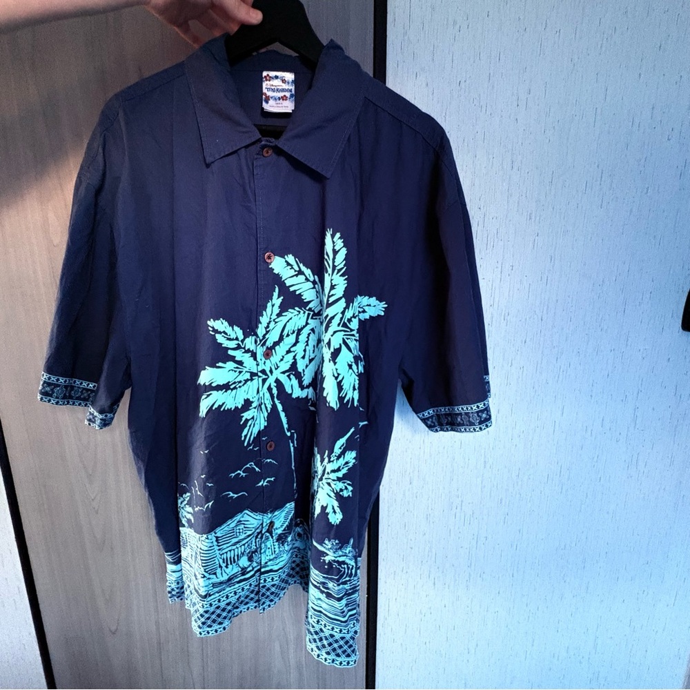 Tiki Kingdom Mickey & Minnie blue Hawaiian shirt vintage Disney mens 100% cotton